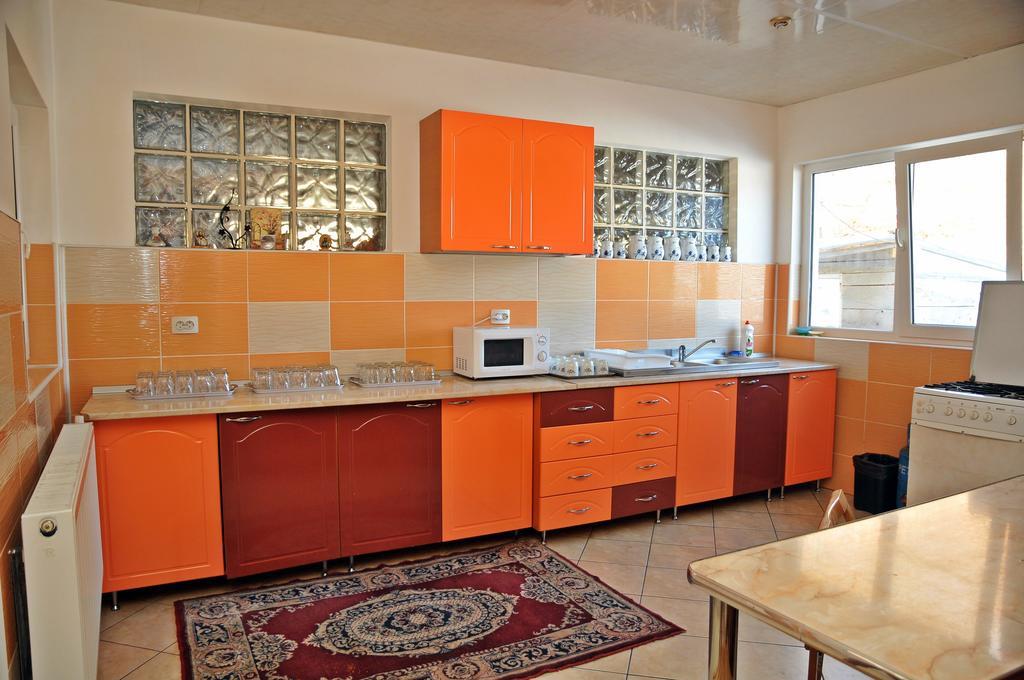 Casa Potcoava Hotel เลปชา ภายนอก รูปภาพ